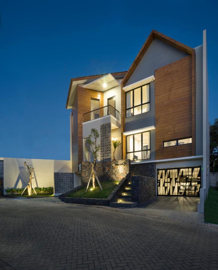 Gaia Lodge The Kusuma Hill Batu - Malang Eksteriør bilde