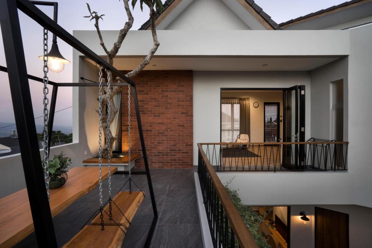 Gaia Lodge The Kusuma Hill Batu - Malang Eksteriør bilde